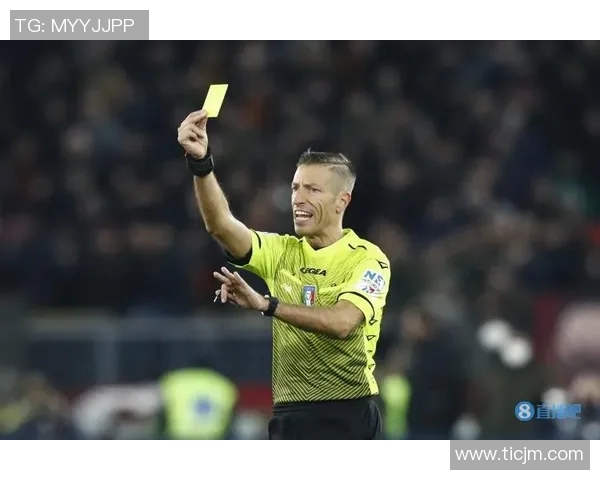 意甲联赛首例裁判感染新冠病毒,足球比赛暂停无限期