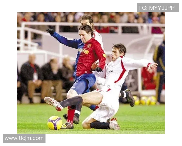 梅西因伤缺阵塞维利亚3-0完胜巴萨:一场改变格局的对决